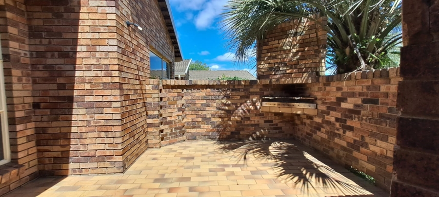 To Let 3 Bedroom Property for Rent in La Provance Free State